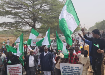Protest Rocks Abuja Over Supreme Court Order Suspending Naira Swap February 10 Deadline