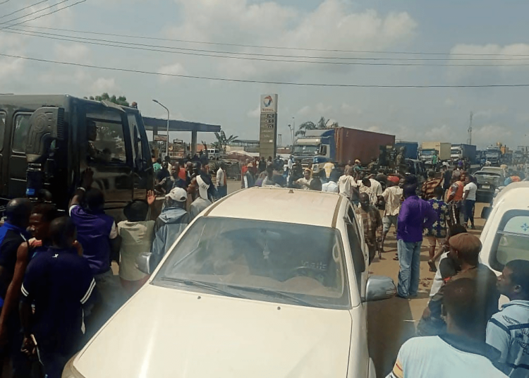 Protest Rocks Ondo Over Scarcity Of Naira Notes