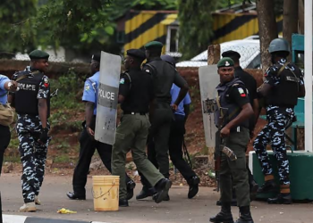 Naira Swap: Kwara Police To Patrol Bank Areas, Warns Hoodlums