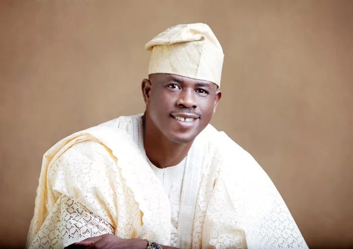 senator obanikoro portrait jpg