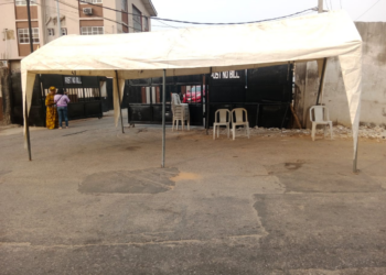 JUST-IN: INEC Officials Yet To Arrive Tinubu’s Polling Unit In Lagos