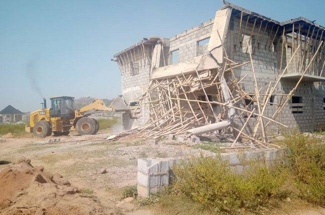 FCTA To Demolish Illegal Estates In Apo, Lugbe 1 demolition in abuja