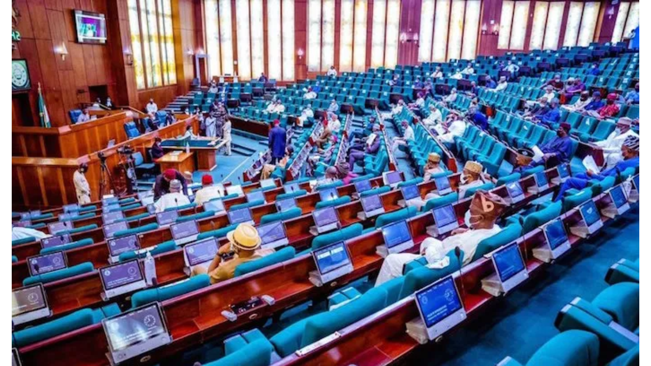 Reps Restrict Lawmakers To Membership Of 12 Committees