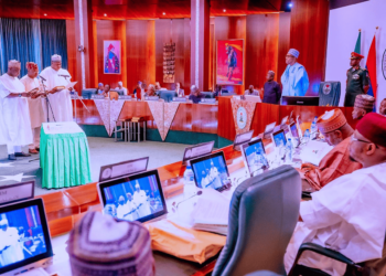 Buhari Swears In 6 New Permanent Secretaries