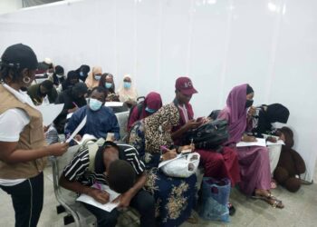 Sudan: First Batch Of 376 Nigerian Evacuees Arrive Abuja 