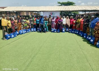 Foundation Donates Food, Grants, Others To 500 PLWDs, Widows, Students In Edo 