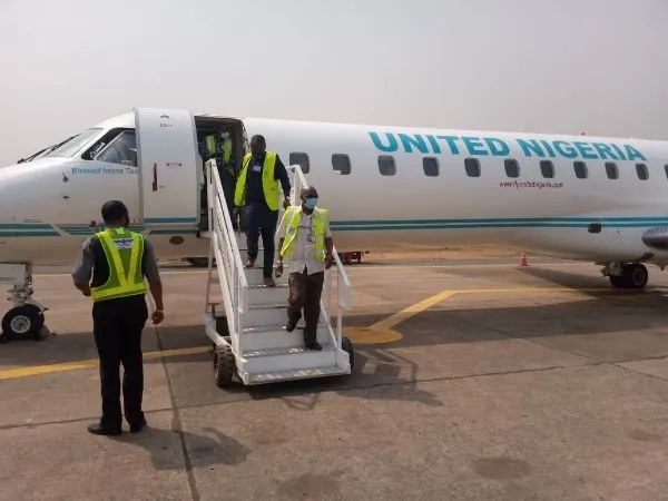 Aircraft Carrying 50 Passengers Skids Off Runway In Lagos