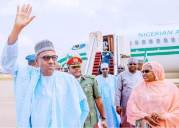 Buhari, Family Return To Rousing Welcome In Daura