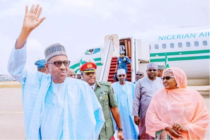 Buhari, Family Return To Rousing Welcome In Daura 1 President Muhammadu Buhari and h