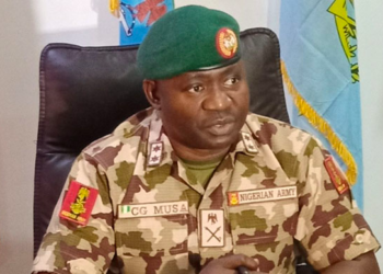 Insecurity: CDS, COAS Celebrate Troops For Loyalty, Sacrifice