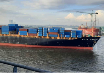 Apapa Port Makes History, Berths Largest Container Vessel