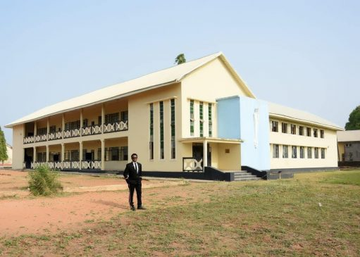 Marco At 70: Alumni Commission Chapel, E-library, Donates Computers, Generators 1 mary knoll college