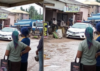Police Uncover Illegal Oil Bunkering Spot In Lagos