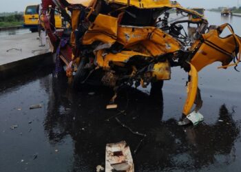 18 Benin Republic-bound Party Goers Die In Auto Crash 