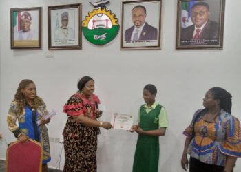C’River Women Engineers Reward STEM Competitors With Scholarship, Others
