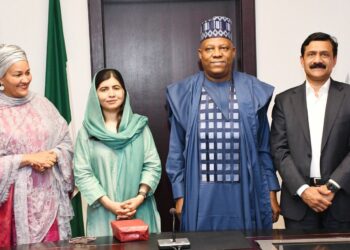 Uba Sani Moves To Secure Kaduna, Meets CDS, Service Chiefs