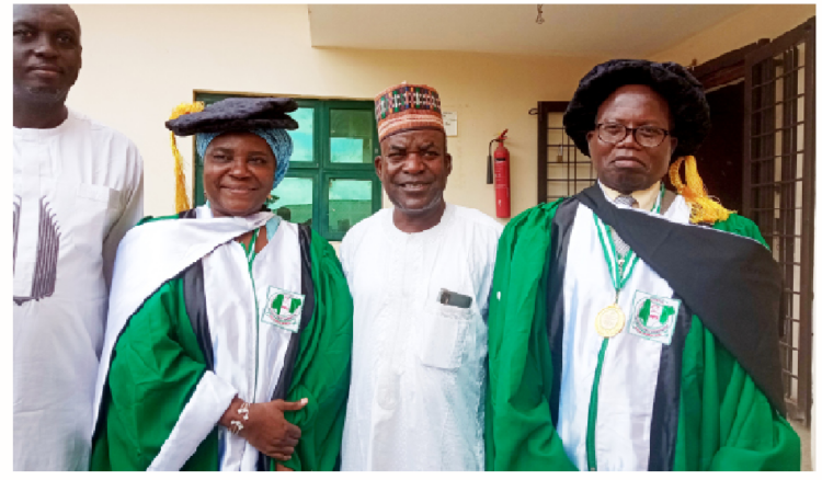 ANPA Board of Trustees Member, and Dean, Faculty of Social Sciences National Open University Nigeria, Professor Kamal Bello (middle), flanked by ANPA awardees and new fellows, (left) Director Ministry of Works and Housing, FCT, Hajiya Aisha Ndayako, and (right) Commissioner, Revenue Mobilization Allocation & Fiscal Commission, FCT, Ambassador Ayuba Jacob Ngbako.