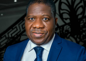 Tinubu Celebrates Longtime Associate, Bamidele, At 60