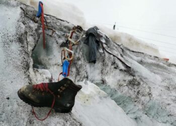 Body Of Hiker Missing For 37 Years Found In Thawing Glacier