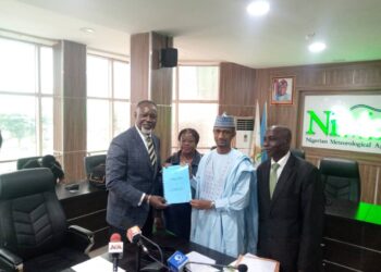 NIWA Signs Pact With NiMet To Secure Nigeria Waterways