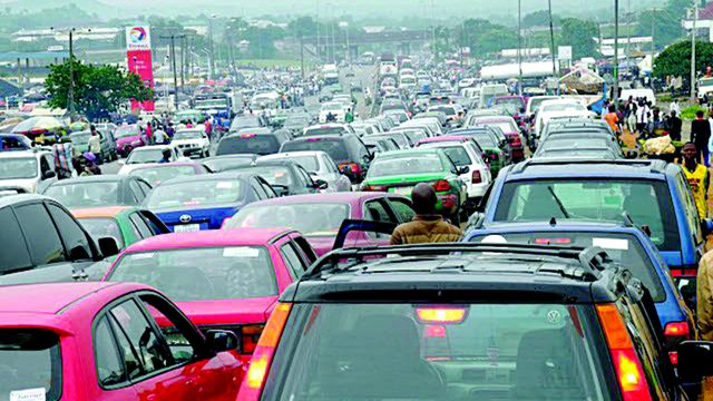 Inside Chaotic Life Of Mararaba Residents, Road Users 1 Mararaba traddic