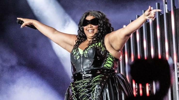 Lizzo Denies Sexual Harassment Allegations From Employees 1 lizzo