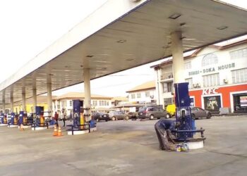 Petrol: Lagos Fuel Stations Shut Down Over Speculation Of Pump Price Hike