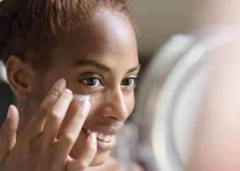 Why You Should Wear Sunscreen Daily