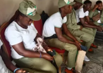 LG Chairman Assures Corps Members Of Security