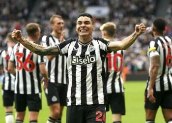 EPL: Newcastle Beat Burnley 2-0