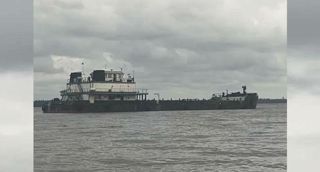 Navy Intercepts 8 Suspected Oil Bunkerers On Lagos Water 1 IMG 2443
