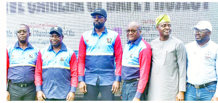 L-R. The Permanent secretary, Ministry of Information and Strategy, Olumide Sogunle; commissioner for information and strategy,Gbenga Omotoso, representative of Governor Babajide Sanwo-Olu;  commissioner for transportation, Oluwaseun Osiyemi; general manager, Lagos Traffic Radio, Tayo Akanle; permanent secretary, Parastatals Monitoring Office, Dr. Aina Ayoola and the general manager, Lagos Ferry Service, Ladi Balogun at the unveiling of the ‘Live Camera Update’ Project  held at station’s premises, Ikeja, Lagos. PHOTO BY KOLAWOLE ALIU