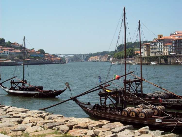 Lisbon River Dinner Cruises