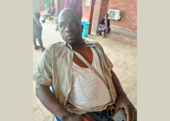 Hoodlums Beat Ondo Commissioner, Disrupt OSOPADEC Bursary Award Ceremony