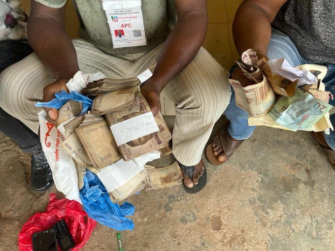 EFCC Arrests 14 Suspected Vote Buyers In Imo, Bayelsa, Kogi 1 EFCC Arrests 14 Suspected Vote Buyers In Imo, Bayelsa, Kogi States