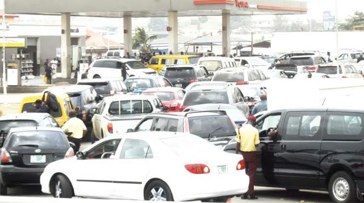 Fuel Scarcity Hits Ibadan, As Long Queues Return To Filling Stations 1 IMG 2606