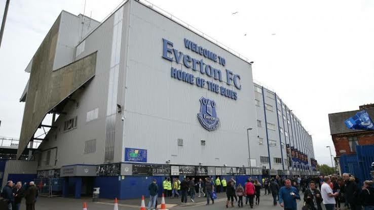 EPL: MP Takes Everton's 10-point Deduction To Parliament 1 IMG 3196