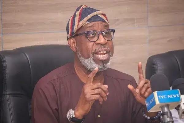 JUST-IN: Federal Gov't Revokes 1,633 Mining Licences 1 IMG 3202