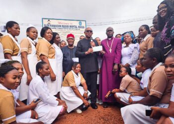 Peter Obi Donates N20m To Private Enugu Hospital