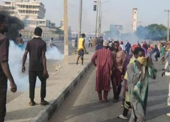 JUST-IN: Police, Protesters Clash Over Appeal Court Verdict On Kano Guber Seat