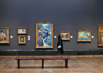 Why You Should Visit An Art Gallery