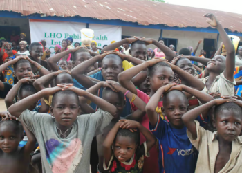 Federal Govt Targets 100,000 Displaced Children For School Feeding