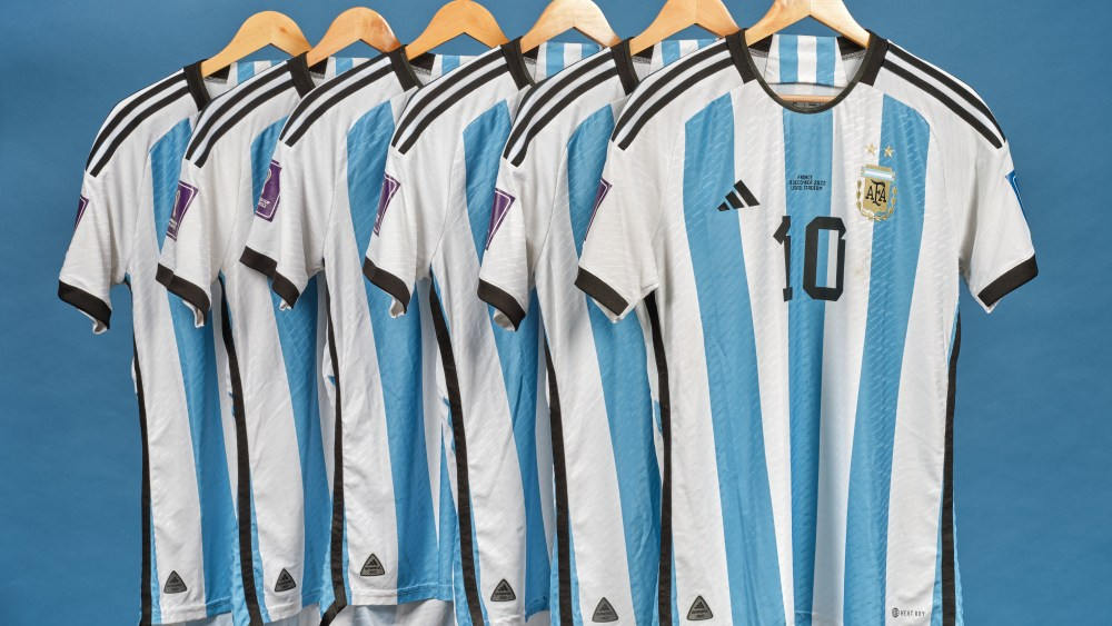 Messis 2022 World Cup Jerseys Go Up For Auction 