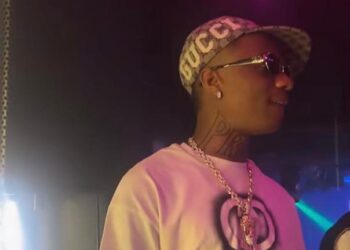 Singer Wizkid Pays $10,000 For Tattoo Design On His Neck