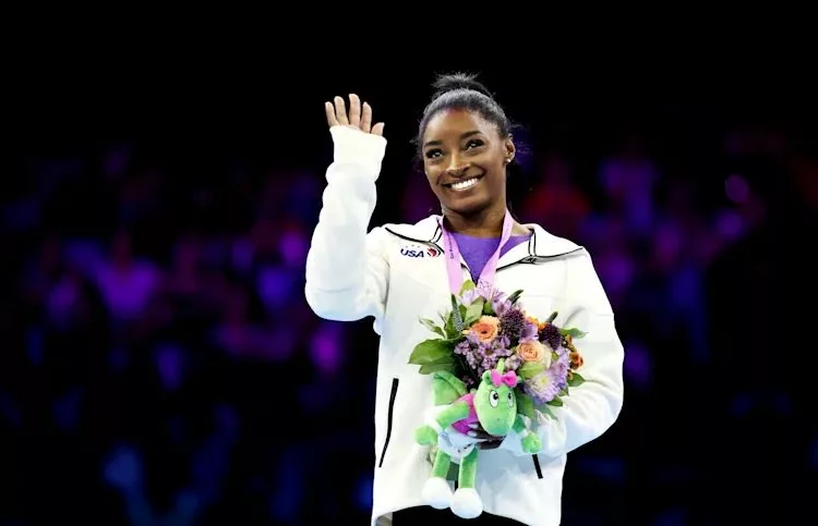 Simone