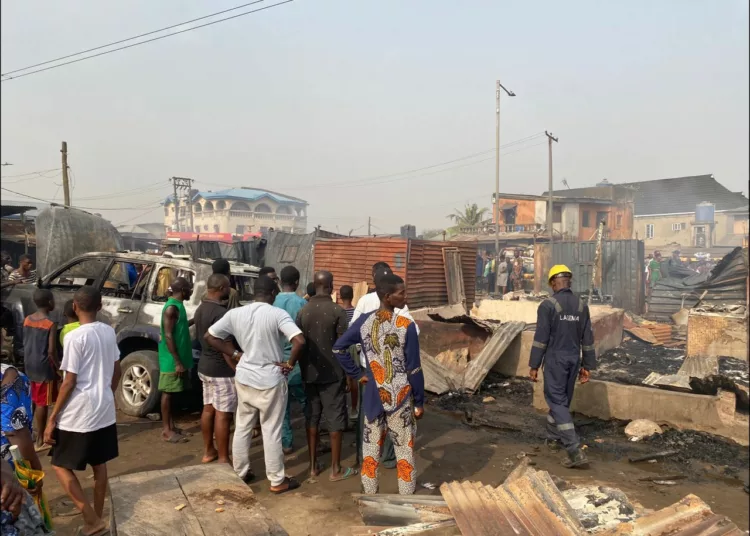 Gas explodes in lagos market