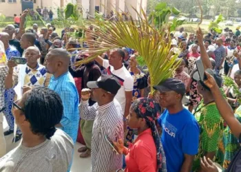 Ondo Poly Non-Teaching Staff Protests Over Unpaid Salaries, Threatens Strike