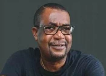 EFCC Releases Ex-Power Minister Agunloye On Bail Amid Corruption Allegations
