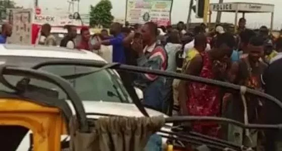 LASTMA Rescues 3 Accident Victims At Oshodi 1 IMG 4210 jpeg