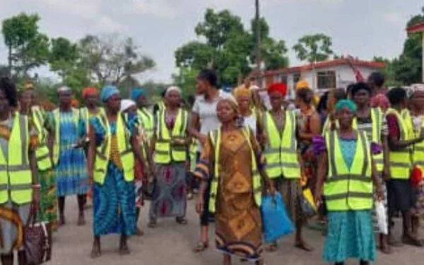 Ondo Streets Sweepers Protest 4 Months’ Unpaid Wages 1 New Project 2023 12 11T192857.820 600x375 1 jpg